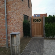 Enkele poort realisatie Waregem