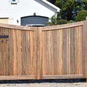 Dubbele poort realisatie