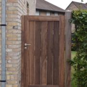 Enkele poort realisatie Waregem